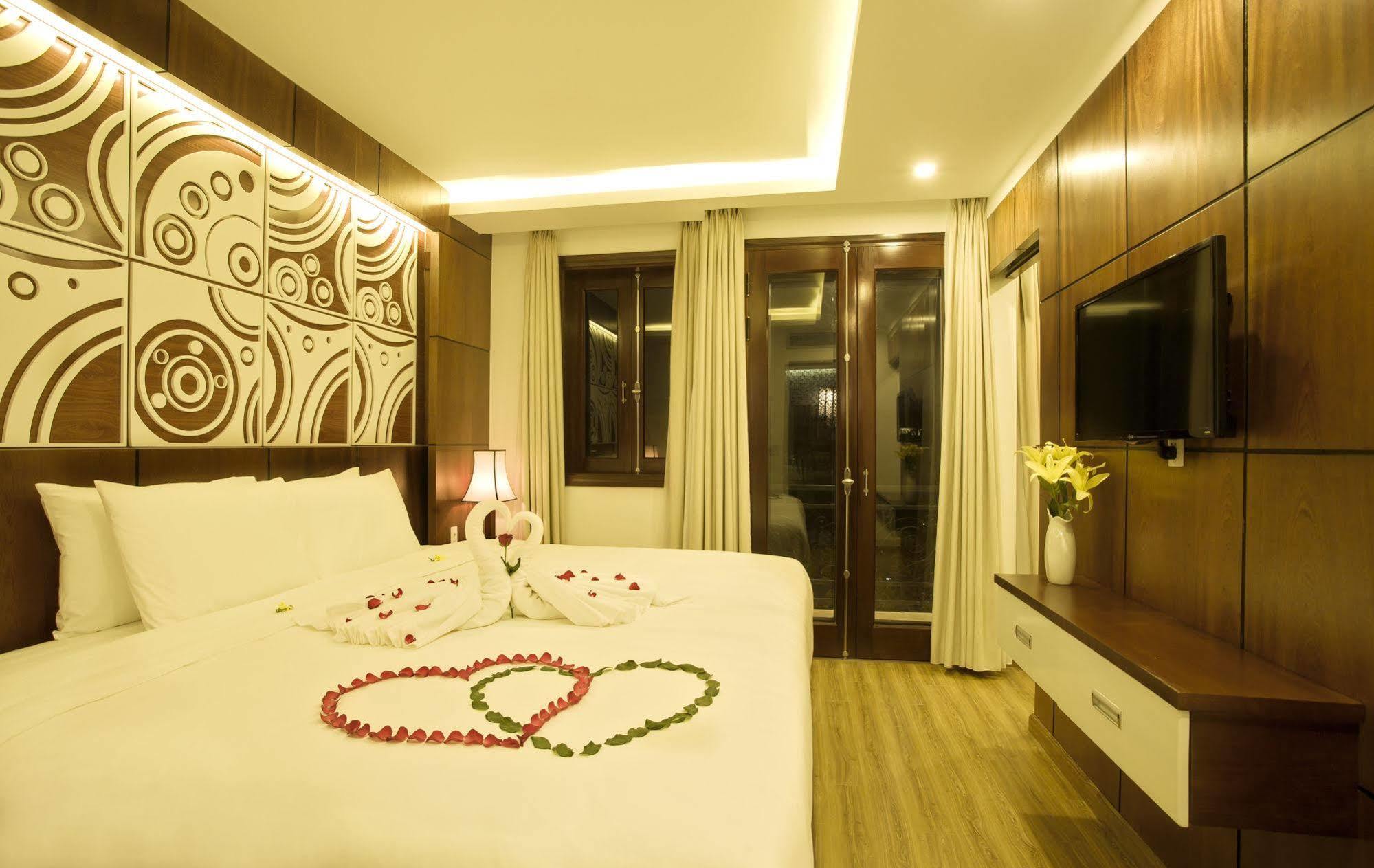 ฮอยอัน ทราเวล ลอดจ์ โฮเต็ล Hotel ภายนอก รูปภาพ