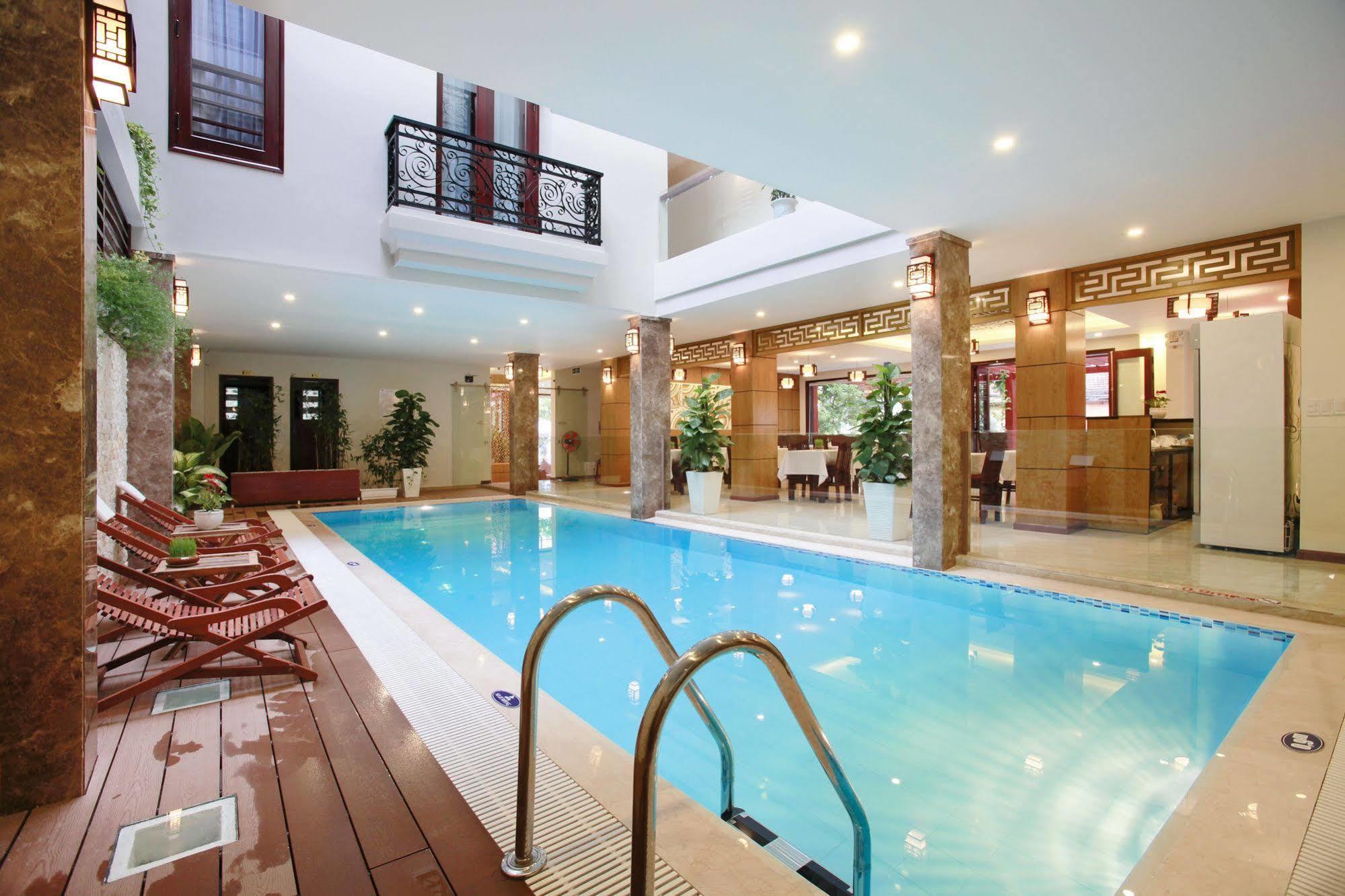 ฮอยอัน ทราเวล ลอดจ์ โฮเต็ล Hotel ภายนอก รูปภาพ